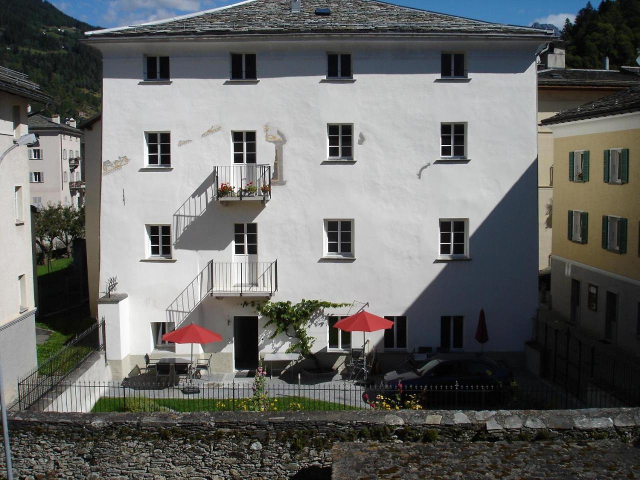 Historic Hotel Albrici Poschiavo Exterior photo